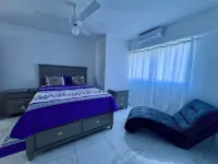 2-bedroom apartment in welcoming Sosúa with WiFi, AC