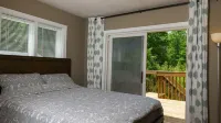 Cottage/Lake Simcoe/Innisfil/5 Bedrooms/10 Guests