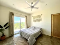 Eco living 2 bd oasis with ocean view Casa Milpa