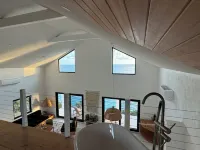 Big Pink:mid-century modern 2bedroom oceanfront home on cliffs of Gregory Town Hotels in Gregory Town