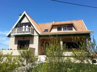 Luxury beach apartment in Villa - North Canyon Beach 200m