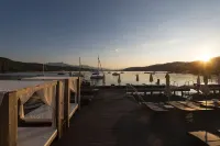 Appartement Direkt am Wörthersee mit Privatstrand und Reserviertem Parkplatz