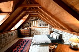 Sea view, Terrace, All use, Dogs welcome, Stone house, Wifi,Garden,