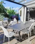 Holiday retreat in the heart of old Cromwell!