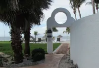 Ocean Front Villa 1st Floor unit