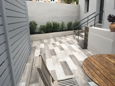 Maisonnette T3 terrace, 5 mn from the port and Super U, 10 mn walk from the beach Отели рядом с достопримечательностью «Route des Crêtes»