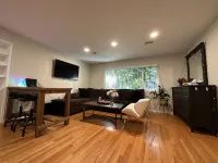 warm and sweet apartment Hotels in Menlo Park