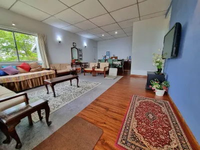 Peaceful Private Cottage with Mountain View in Khaira Gali, Murree Hotels near Pipeline Track Midpoint