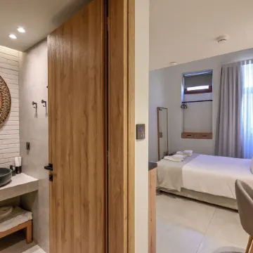 Marea Boutique Suites