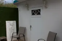 Papaya – New Spacious Loft - Sea View - Perfect Location