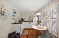 Location! Location! Location! in the Middle of Downtown Mt Dora!