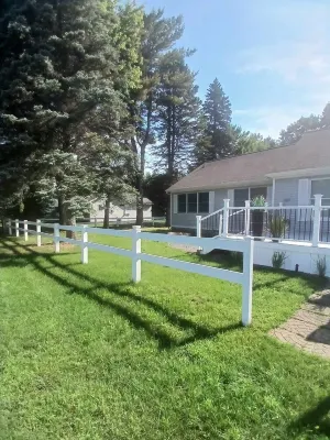 Houghton Haven Lake access or Golf fun