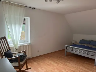 Großzügige 110m² Große Ferienwohnung/ Apartments in Blankenrode Hotels in der Nähe von Hörmuseum Stadtwüstung Blankenrode