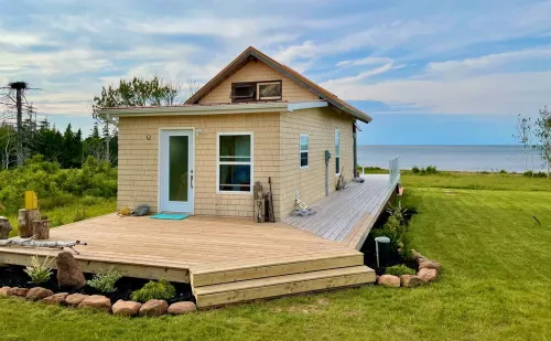 Located on PEIs famous north shore this is the perfect getaway & relaxation spot