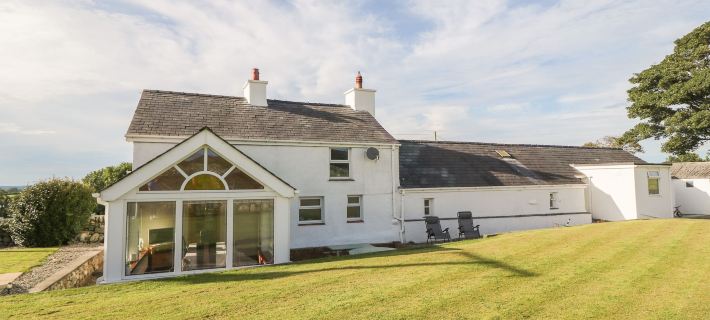 Buarthau Cottage Hotele w: Caernarfon