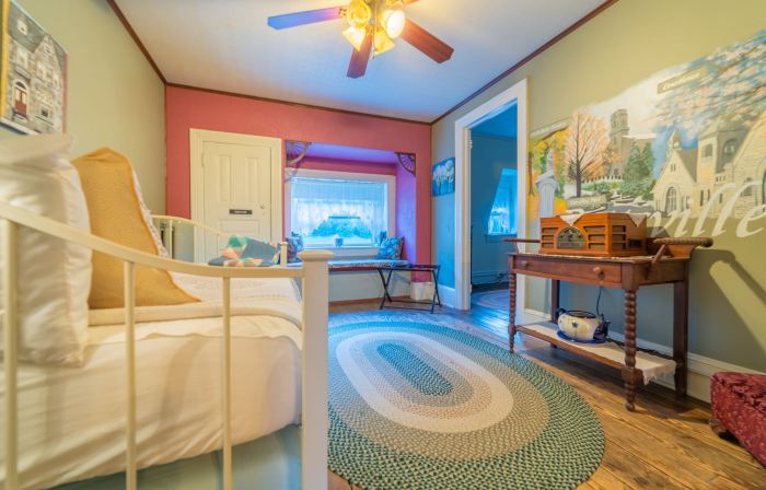 The Maid's Quarters Bed Breakfast & Tearoom