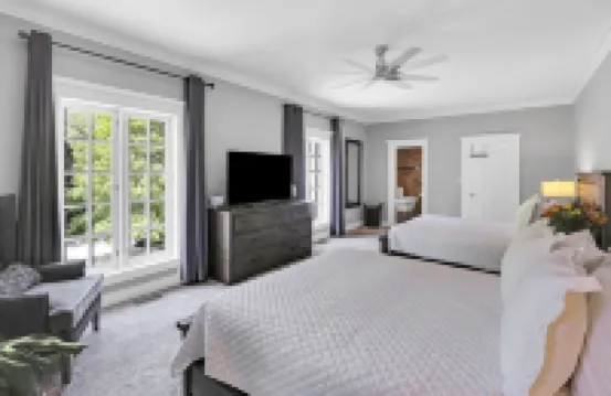 Somerset - A Private Retreat