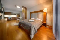 Gmp Clubhotel Apartments Hotels in Отепяе
