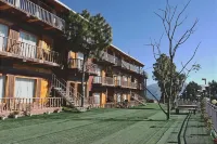 Hamilton Palace Hotels in Pauri Garhwal