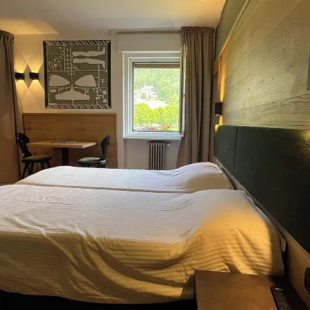 Hotel Sayonara