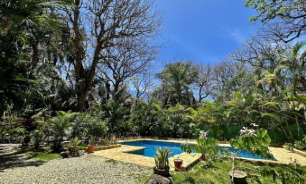 Pacifica Surf Studios - Housity