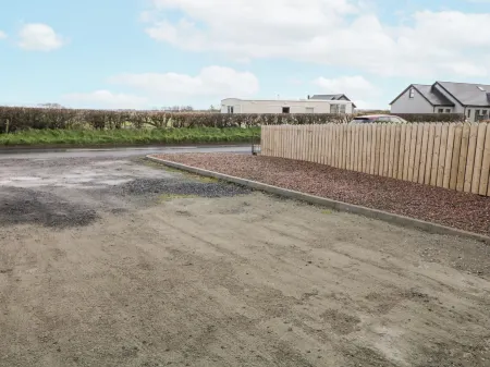 SJs Annexe Отели рядом с достопримечательностью «Roe Valley Arts & Cultural Centre»