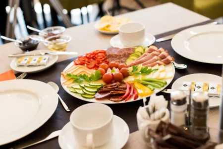 BH Kristály Отели рядом с достопримечательностью «Debrecen Zoo and Amusement Park»