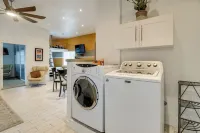 11 Mi to Bear World: Riverfront Getaway in Rigby - Wifi