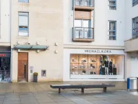 Premier Suites Bristol Cabot Hotels near The Galleries
