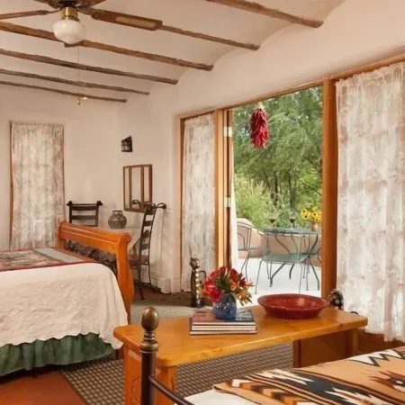 Casa Escondida Bed & Breakfast