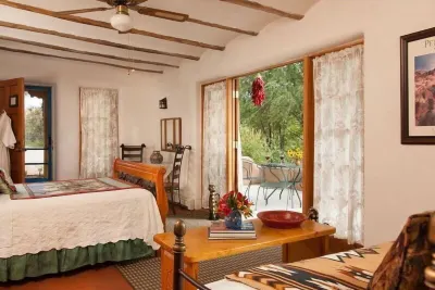 Casa Escondida Bed & Breakfast فنادق في Chimayo