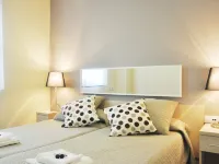 Residencia Universitaria Resa Blas de Otero Hotele w: Bilbao
