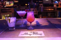 Hoey Moey Backpackers - bar