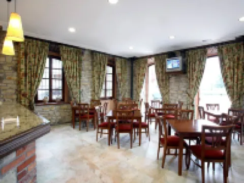 Imperion Hotels in Parres