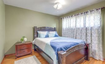 Walk to Park: Waterloo Home w/ Furnished Deck