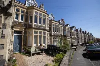 Bright & Beautiful Studio Flat in Bristol!
