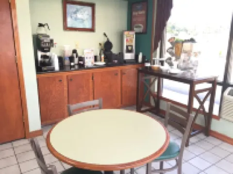 Economy Inn Hotels in Dillon County