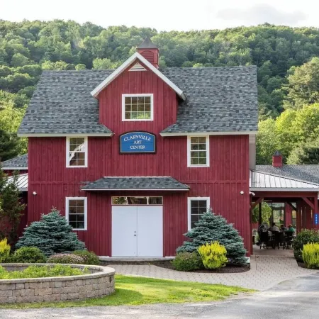 Blue Hill Lodge