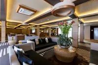 Aquaticum Debrecen Termal & Wellness Hotel - ที่มีที่จอดรถ