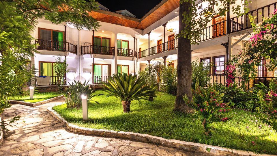 Ekincik Beach Hotel