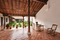 San Rafael Hotels in Mompos