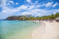 NEW! Villa Jazmyn 39 with private pool at Blue Bay Golf & Beach Resort Hotel a Sint Michiel