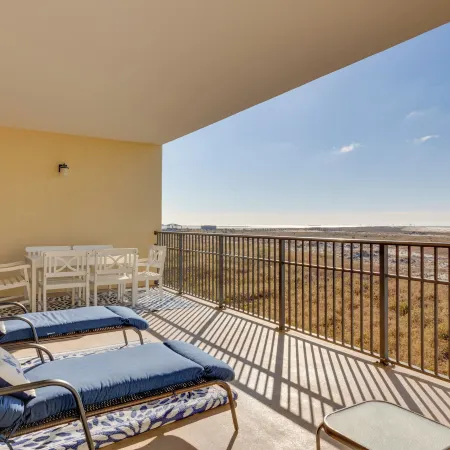 Beach Access and Boardwalk Condo in Dauphin Island
