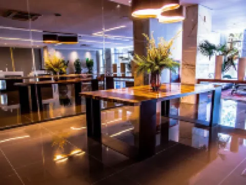 弗拉特爾商務 帕圖斯－迪米納斯酒店