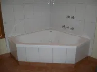 Halls Gap Valley Lodges - Hot Tub