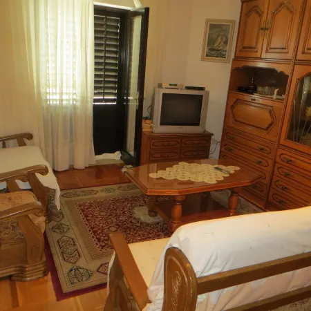 Apartments and Rooms Rogosic