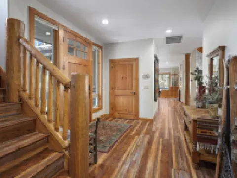 11 Vine Maple Hotels in Sunriver