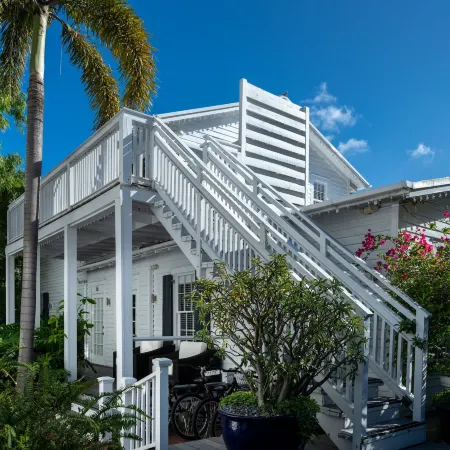 Alexander's Guesthouse-Adult Exclusive, Lgbtq Friendly