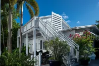 Alexander's Guesthouse-Adult Exclusive, Lgbtq Friendly