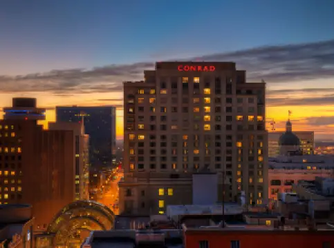 คอนราด อินเดียแนโพลิส